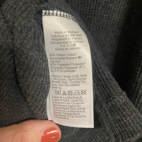 J. Crew size small waffle hoodie with front pocket and hood charcoal grey - Picture 3 of 5